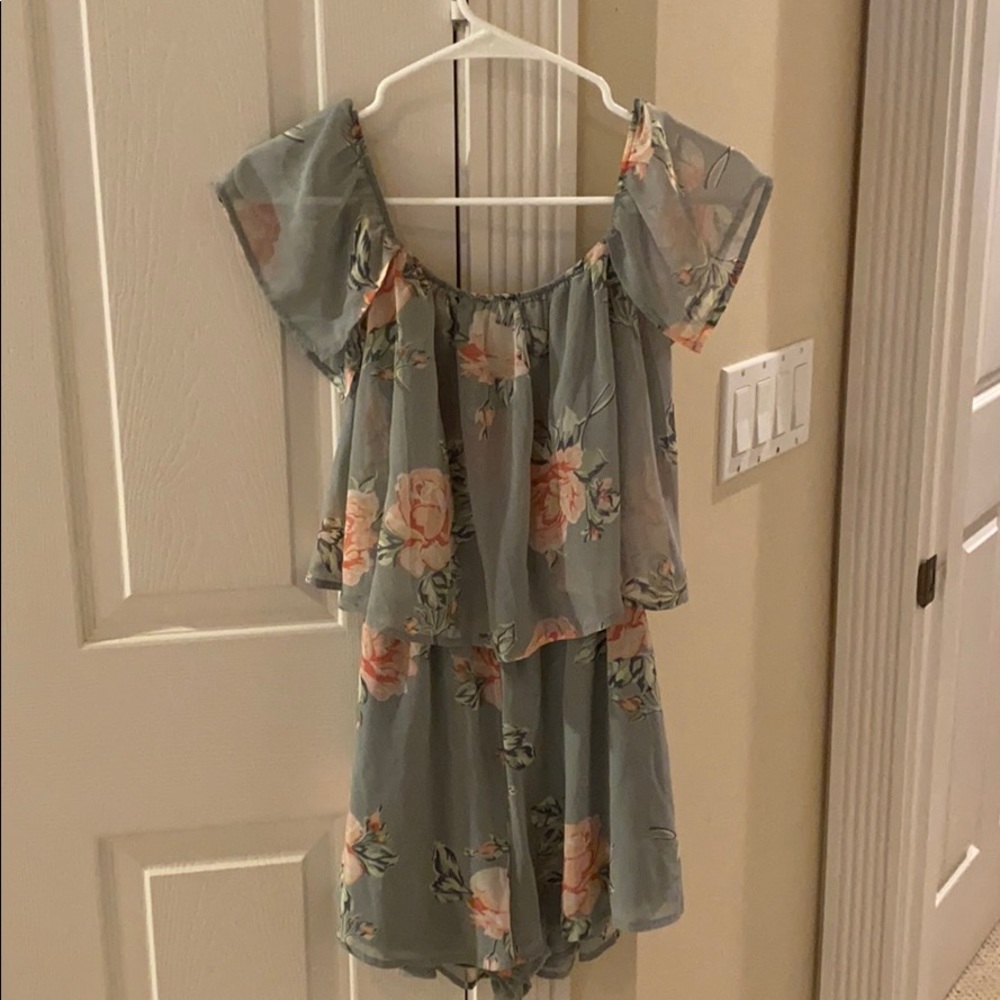 Show Me Your  Mumu romper size small NWT